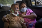 医用氧气告罄疫苗短缺 印度疫情情况严峻